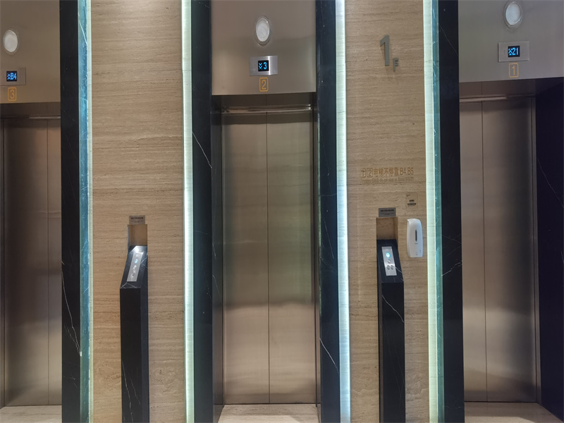 电梯厅